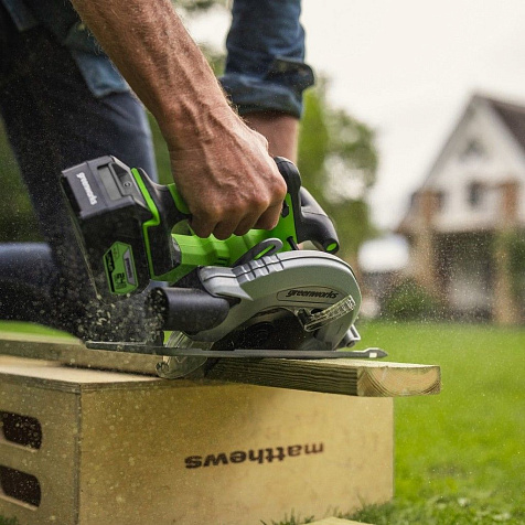 Пила циркулярная Greenworks GD24CSCUG, 24В, Li-ion, АКБ 1х5.0А/ч, 185х20мм, бесщеточная купить в СОМ
